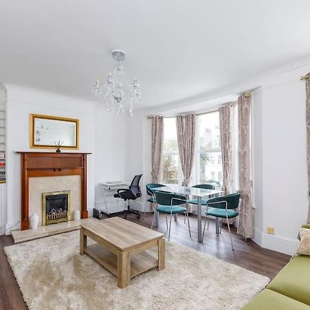 Charming 2 Bedroom Flat In Central Hove With Free Parking Exterior foto